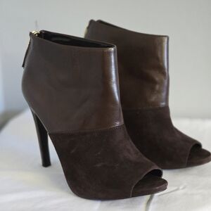 Brown leather and suede peep toe booties